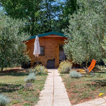 Eco Holiday Home Lavanda Funtana Exterior foto