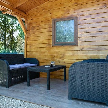 Eco Holiday Home Lavanda Funtana Exterior foto