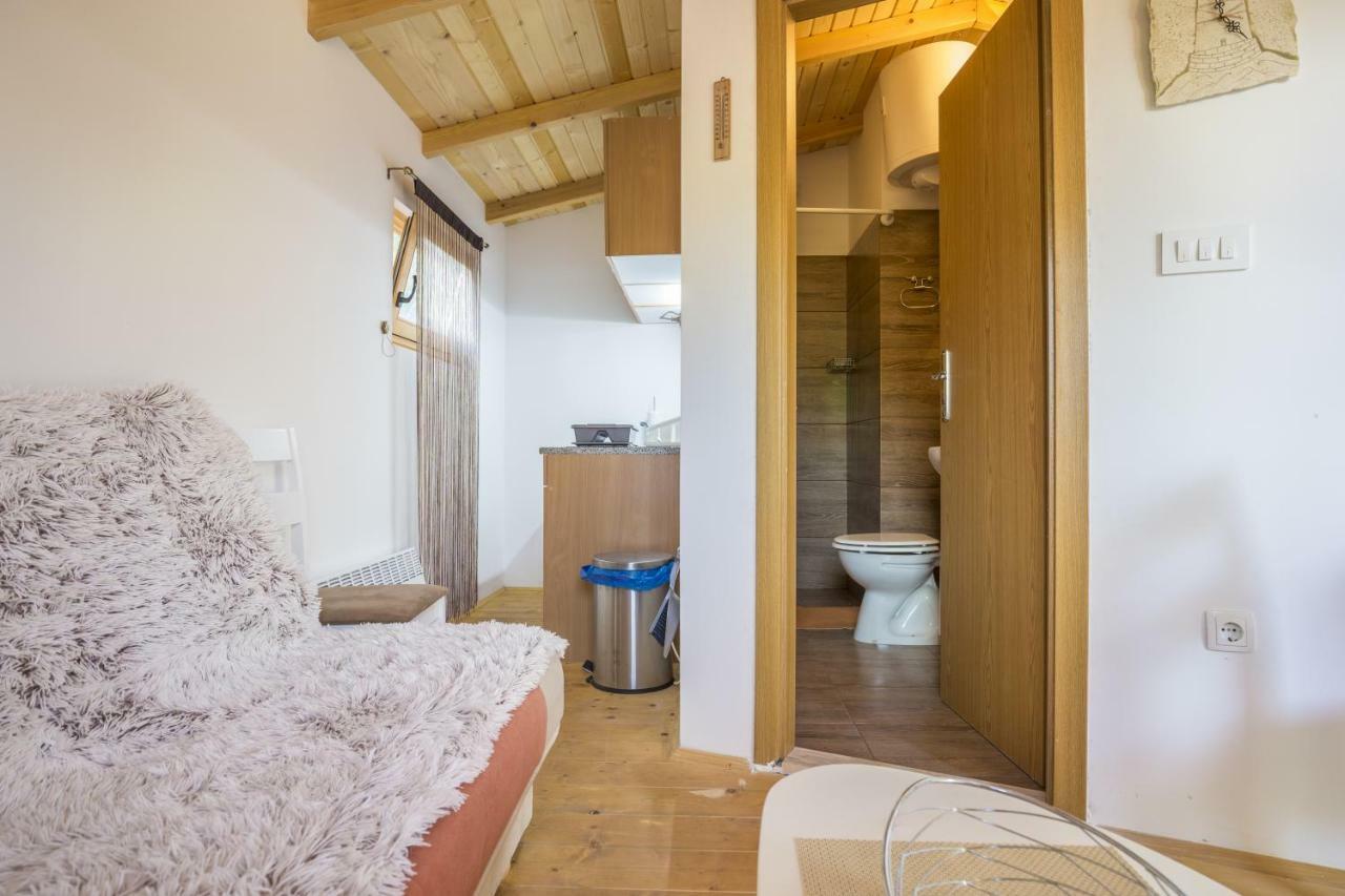 Eco Holiday Home Lavanda Funtana Exterior foto